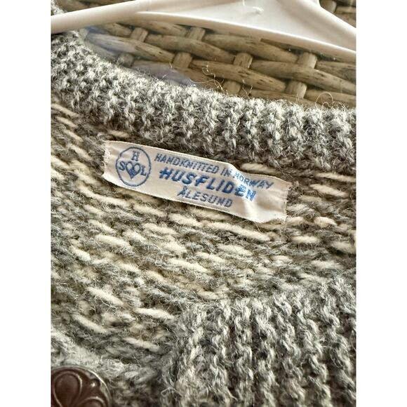 Husfliden Alesund Unisex Nordic Norwegian Wool Cardigan L/XL | Selbu Pattern - Picture 3 of 10